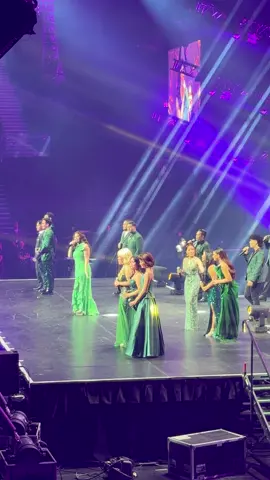 ASAP England 2025; Ms Regine Velasquez-Alcasid with the best of the best #asapengland #highlights #kapamilya #artist #powerhouse 