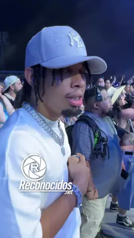 @rdjavi_ disfrutando de la presentación de @myketowers🔥 en Barbarella 2025Más en @reconocidosrd