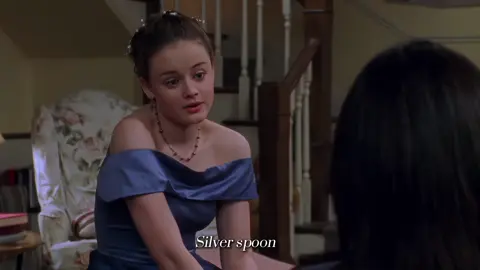 I’m fully team Logan but Jess Rory and Jess r also my babies #jessmariano #gilmoregirls #teamlogan #netflix #jessandrory 