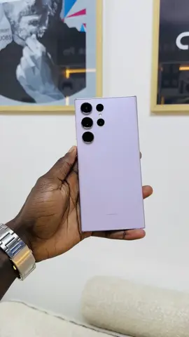Samsung Galaxy S23 Ultra 5G🤩😍 🪄Color code; Vanilla🦩 Condition;Mint Immaculate Neat💧 8GB Ram|256GB Storage ✅ Ex-USA🇺🇸 📺Dynamic Amoled 2X,120Hz,HDR 10+ ⚙️Snapdragon 8 Gen 2 (4nm) 📸200 Megapixels 📑6 Months Warranty  📶Dual Sim😤 (+E-sim) 🔋5000mAh 🏷️Free 25 watts Super Fast Charger  🏷️Free Premium Clear Case and OG Deluxe Screen Protector  Delivery Countrywide 📦🚚 72,000ksh Treat Yourself 🛍️ 🛒 #fypシ゚viral🖤tiktok☆♡🦋myvideo❤️❤️🥰🥰 #fyppppppppppppppppppppppp #engagement #viralstrategy #fypシ゚ 