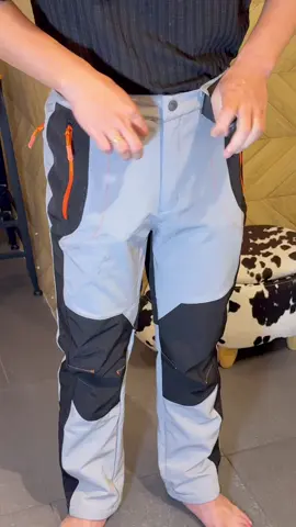 It’s snowpants season! These are cute, affordable, and perfect for winter outings ❄️ #snowpants #skipants #snowoutfit #winterfashion #fyp #mensfashion 