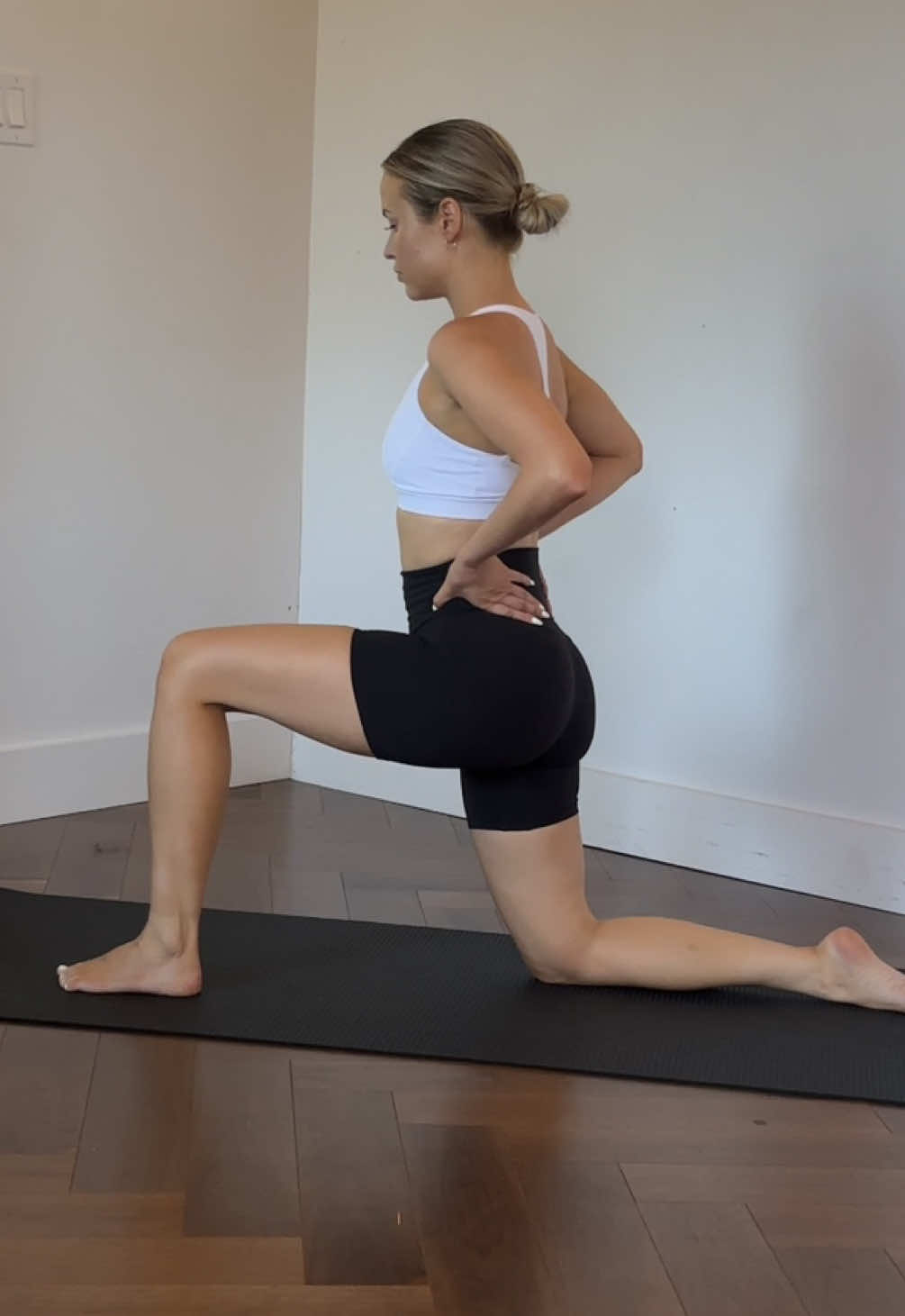 Grab the full labor prep plan inside the FitMama app💜 Link in bio✨ #LaborPrep #PelvicFloorExercises #PregnancyWorkout #PregnancyTips 