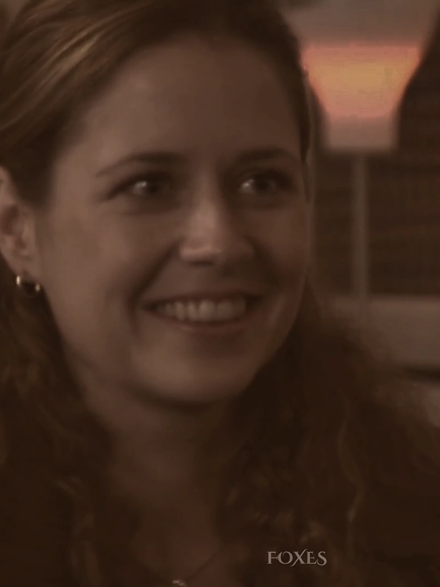 Nem ela acredita no que ela diz #pambeesly #jimhalpert #jimandpam #theoffice #michaelscott 