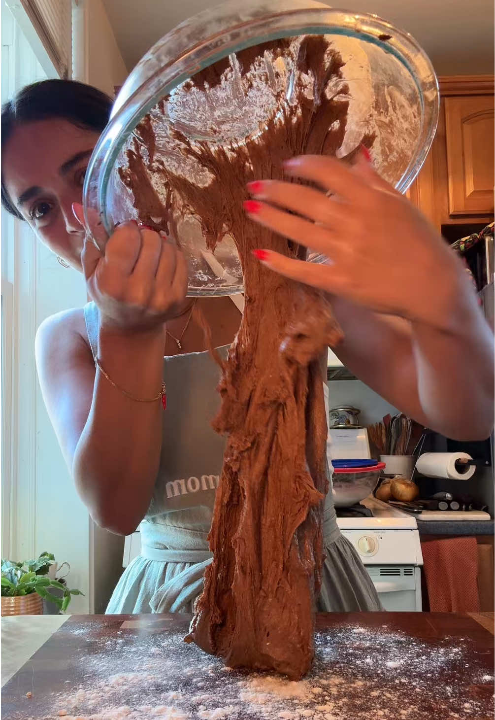 ADDING INCLUSIONS TO THE ELOISE ESPRESSO CHOCOLATE HAZELNUT SOURDOUGH LOAF ☕️ 🍫 🌰 #sourdough #eloise #sourdoughstarter #sourdoughbread #howto 