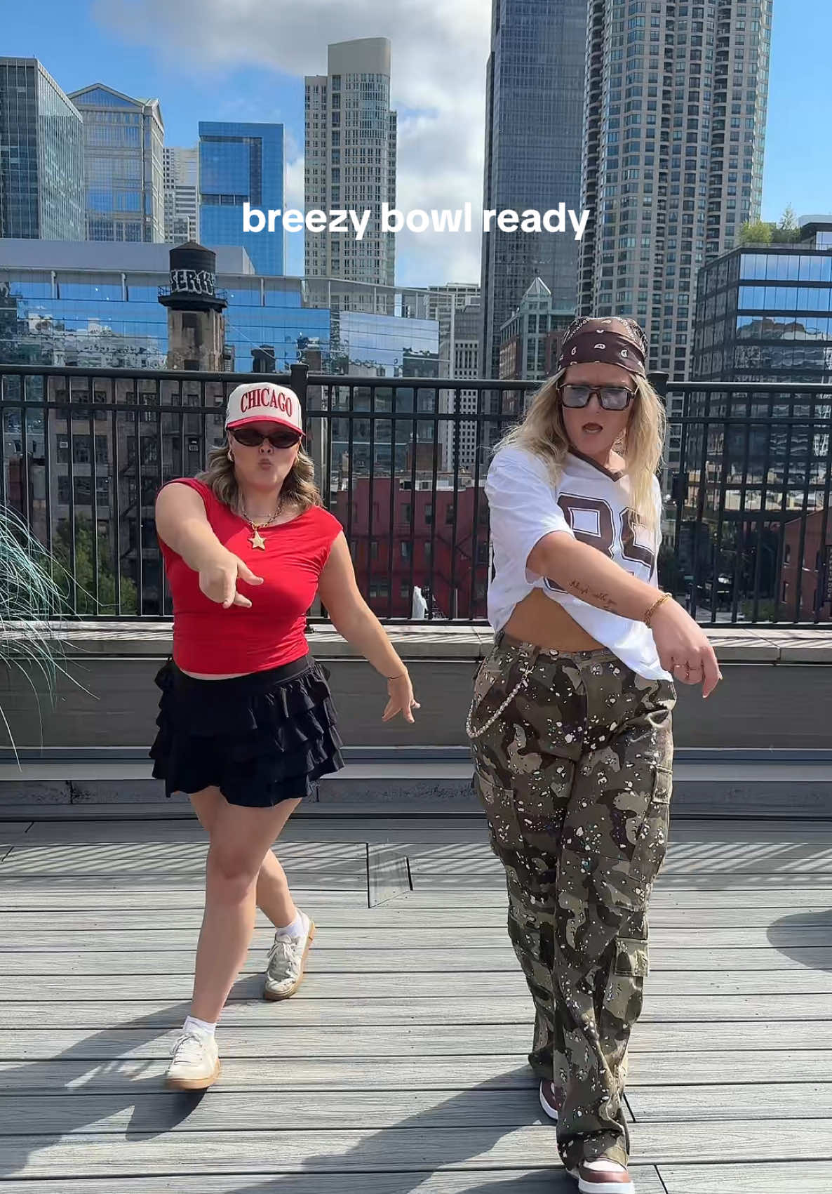 Breezy Bowl did not disappoint 🙂‍↕️❤️‍🔥 @Chacha Jones  #breezybowl #breezybowlchicago #chicago 