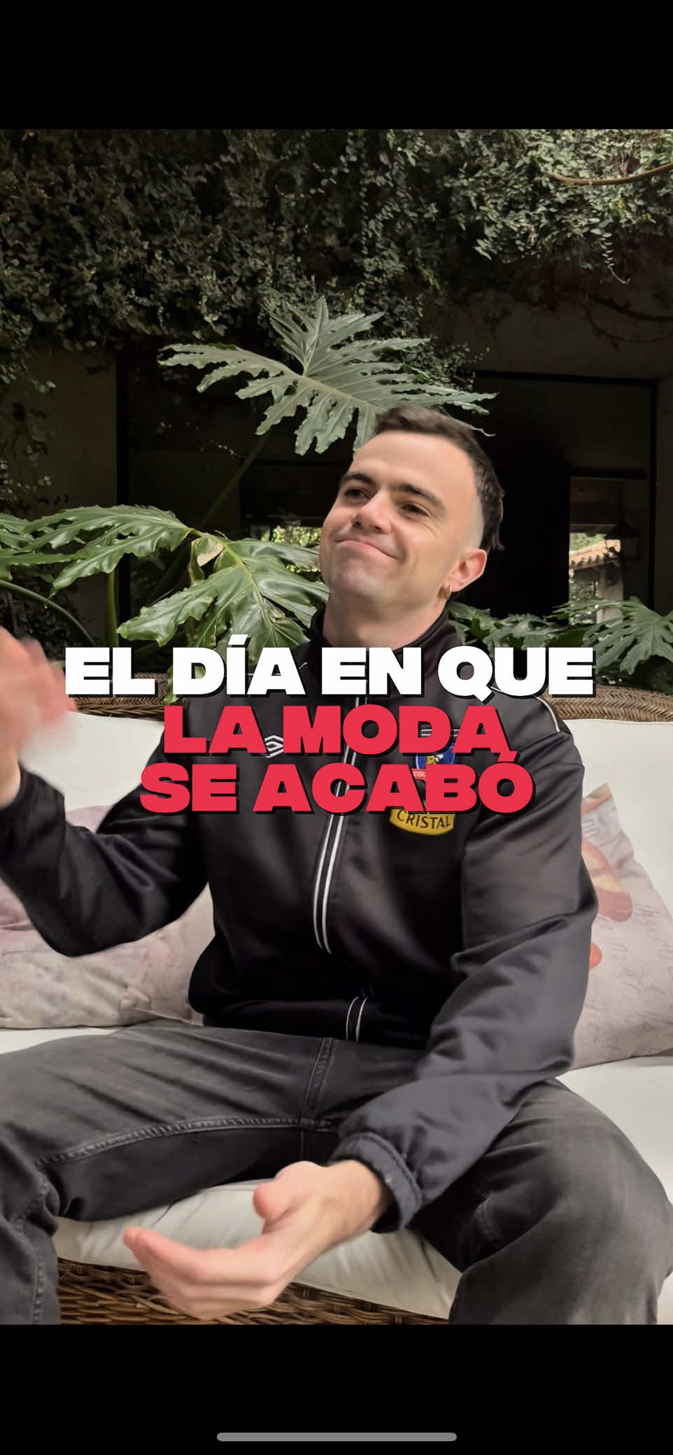 El día que la moda se acabó 🤍🖤 #ColoColo #UdeChile #FutbolChileno 