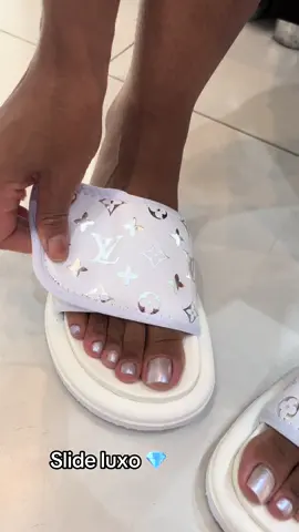 Papete Perfeita pra usar no dia a dia 💎 Sucesso em vendas  #louisvuitton #papetelv #modafemenina #explorer #luxo 