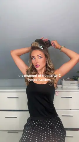Most satisfying part ab getting ready #rollers #hairtutorial 