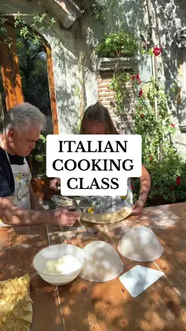 so good SO CUTE 🍝🍷 #italy #travel #traveltiktok #traveling #traveltok 