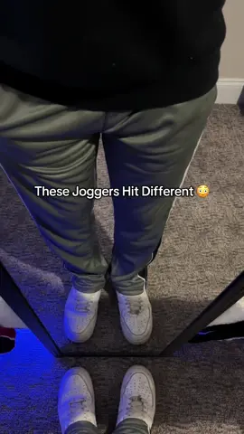 Fashion and comfort all in one #fyp #joggers #sweatpants #menswear #tiktokshopfinds 