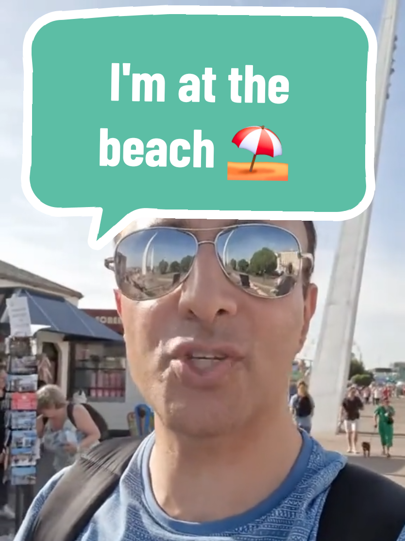 🎥 Video for my Pinterest followers by sunny Southend beach in Essex. Follow me on other social media platforms at: https://www.instagram.com/nazam0 https://www.linkedin.com/in/nadeemazam https://www.facebook.com/nazam I look forward to seeing you there! #follow #instagramfollow #southendbeach #southend #southendonsea 