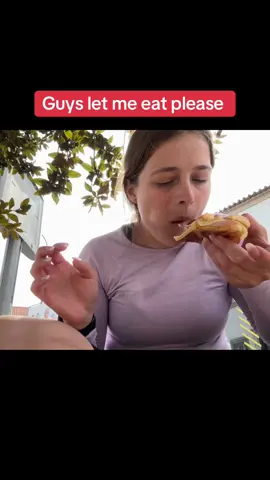 Guys let me eat #fyp #qoqsik #eatin #goviral #vlogger 