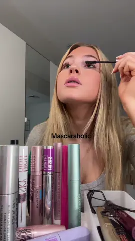 Can’t live without #addiction #fyp #viral #mascara #relatable 
