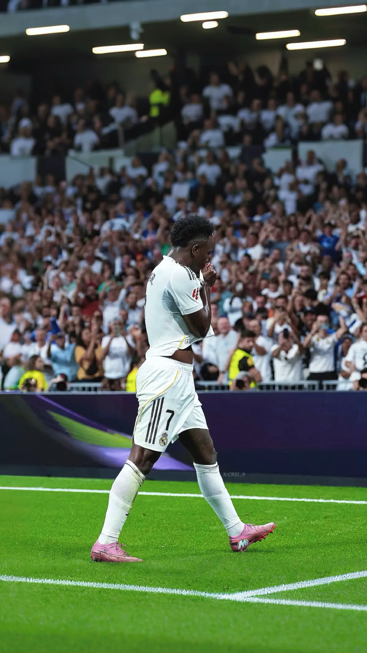 #wallpapers #vinijr #ardaguler #realmadrid #fyp 