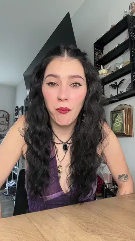 This HURT HAHAHAHHAAH @skittles #fypシ゚viral #mysteryjewlerygirl #alttiktok #trendingvideo #mysteryjewelryjar 