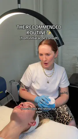 @sofiepavitt building clearing routines ✨ #skincaretips #acneskincare #mandelicacid #acneproneskin #acnetips 