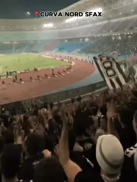 curva nord sfax 🔥🏁 #تيم_مصممين_تونس🇹🇳🔥 #foryou #الشعب_الصيني_ماله_حل😂😂 #edit #clubsportifsfaxien 