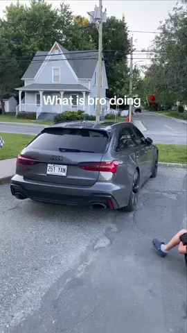 Needed a post for the backup #cars #audi #rs6 #magog #carspotting 