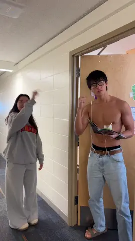 average syracuse male #performative #sadler #viral #yikyak #asian @rz 