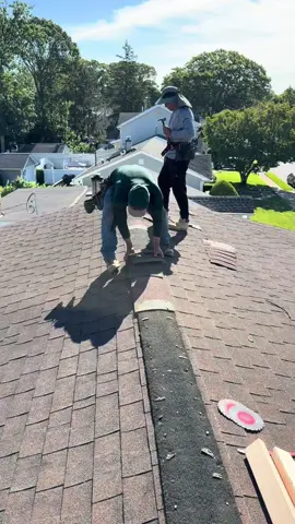 Demolition #tiktok #parati #tiktokviral #construction #fyp 