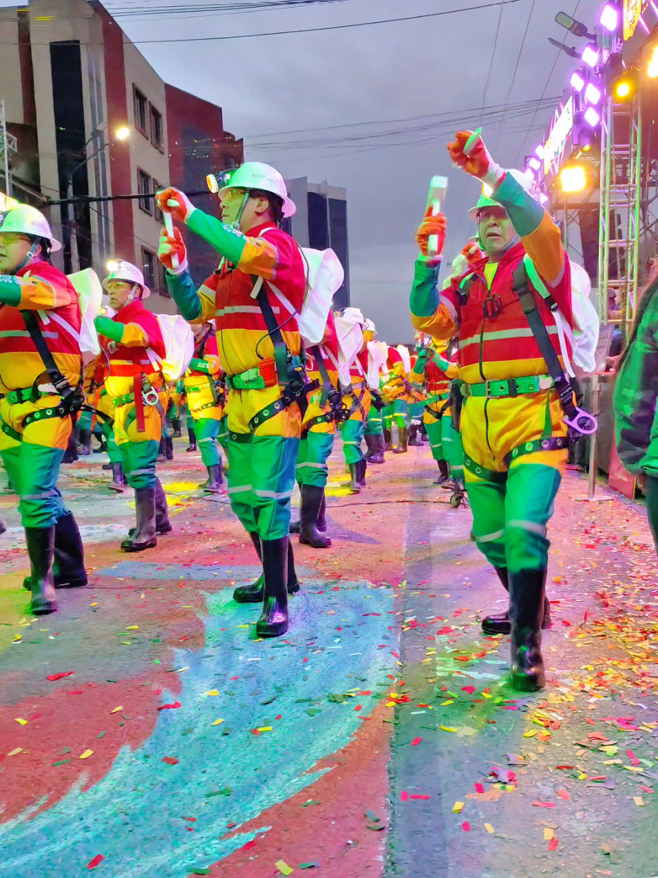 Festividad de Ch'utillos 2025 #mineritos  #mineritossinchiwayra  #dance  #folk  #paratii 