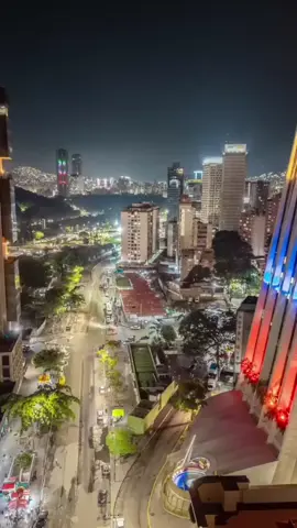 Venezuela: Kaya Raya, Tapi Rakyatnya Lapar