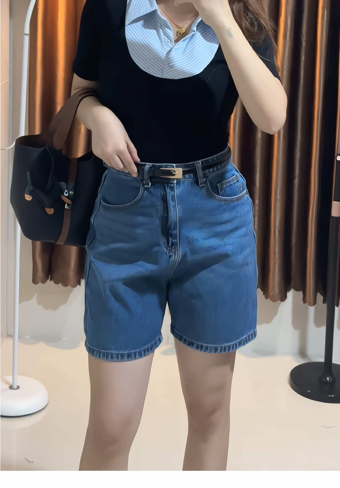 Aaa Jeans Quần short jean nữ lưng cao tôn dáng #xuhuong #fypシ゚ #quanshortjean #quanshortnu #aaajeans #review #outfit #nhinhmedoxinh 