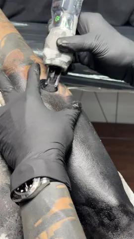 Curious about how blackout works? Follow me or DM me if you have any questions. Stay tuned for more blackout content! #singaporetattoo #sgtattoo #tattoosg #blackouttattoo #fyp 