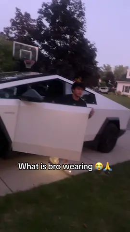 W tesla or nawl? #tiktokmademebuyit #explore #viral #trending #fyp