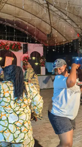 KARIBUNI KWA MAHITAJI YA PICHA NA VIDEO SHOOTING  Whatsapp Call Text 0693 284 633 #shughulizetu #jumalokole #tikitoktanzania🇹🇿 #fyppppppppppppppppppppppp #tiktokkenya🇰🇪 #uswahilini 