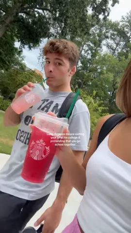 The fact that I did this for a month and a half last year…I miss it & the unlimited starbucks #boyfriend #longdistancerelationship #college #collegerelationship 