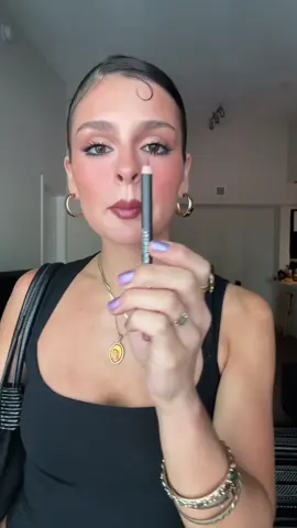 Instant little button nose, love to do this with the @maccosmetics whirl lip liner 🫶🏼