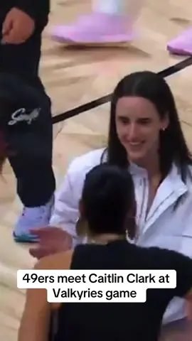 WNBA Superstar Caitlin Clark came over to say what’s up to the Niner players in attendance of The Valkyries games 🤝 #49ers 