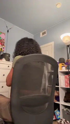 before you ask yes, my pants are too big #hamiltontok 