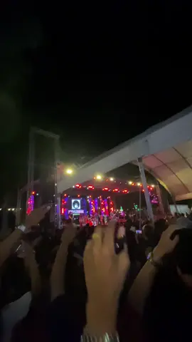 มันจัด😎#สุดหล่อมาแล้ว #มายมอมแมม #ครัวทักษิณตะวันนา #เทคนิคกาญจนบุรี #ศาลหลักเมือง 