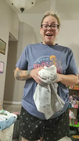 I got the 1x my bad. #ttsacl #tiktokshopcreatorpicks #tiktokshoplabordaysale #pjshorts 