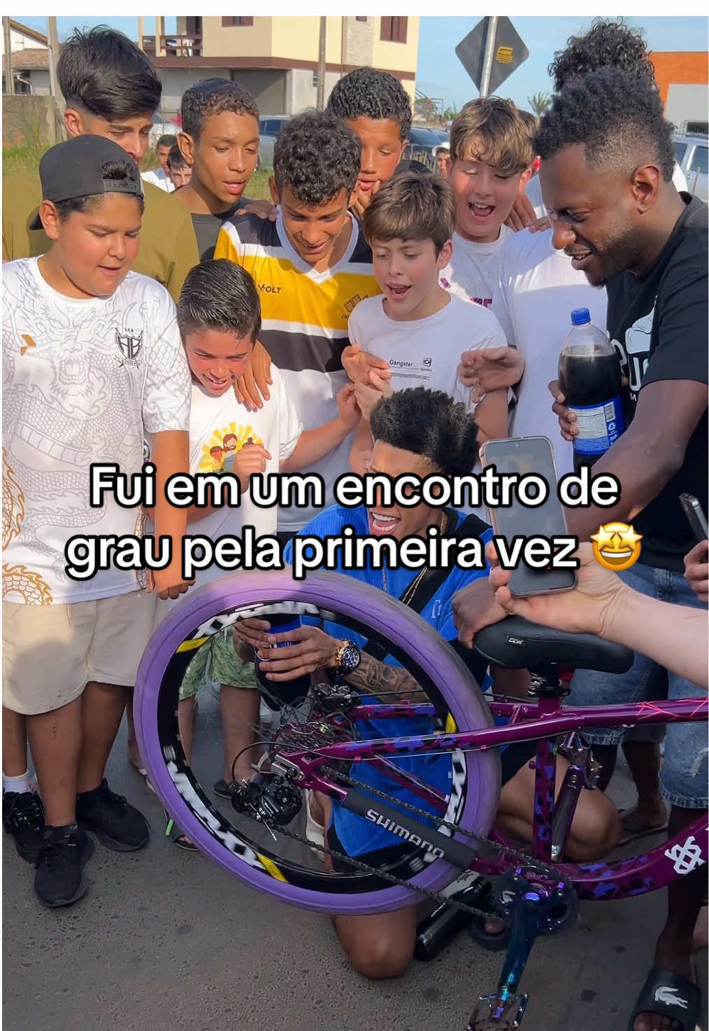 Fui em um encontro de grau pela primeira vez 🤩 #victormatheus🔥 #grau #bike #verona #montadinha 
