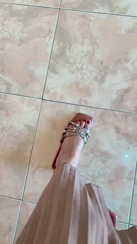 Sandalnya cantik bgt 😍😍 #sandalwanita #sandalkekinian #bluebells 