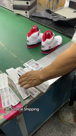 😎Follow me to take you to the Source Sneaker Factory.  U.S To U.S Local Shipping 📦 📣Air Jordan 5 Retro Fire Red 2025 ⚡ …. …. …. #sneakerhead #nikejordan #firered #kicks #jordan5        