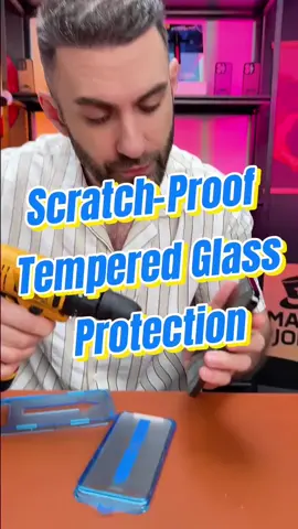 “Smash it, drill it—nothing happens! Can your screen protector do that?”#MAGICJOHN #foryoupage❤️❤️ #losangeles #screenprotector 