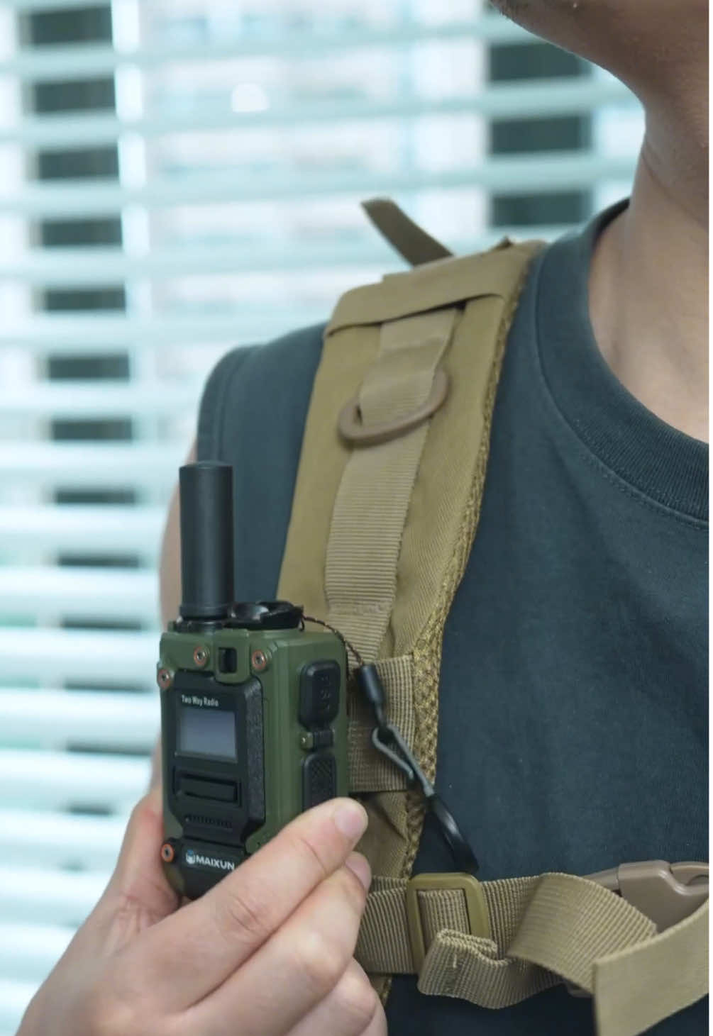 Never lose signal again! 📡 This walkie-talkie is your ultimate outdoor backup. One-button sync, tough metal body, and type-c charging. Perfect for convoys, camping, and road trips. #walkietalkie #offgrid #twowayradio #AdventureGear #tiktokmademebuyit 