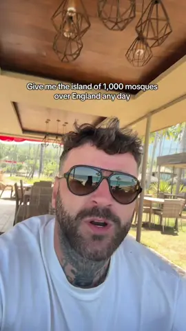 Indonesia>England #muslim #revert #indonesia🇮🇩 #travel 