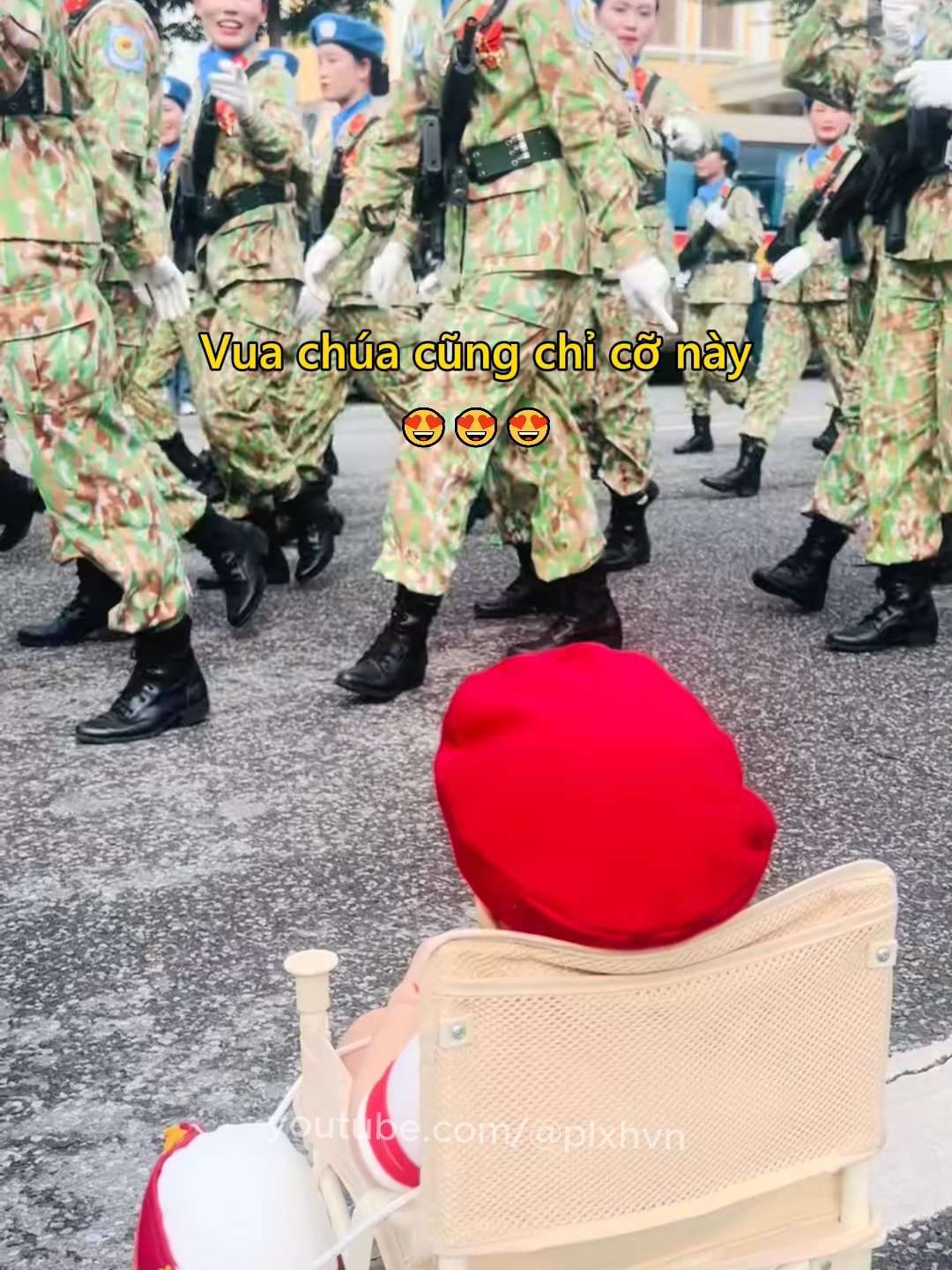 Vua chúa cũng chỉ cỡ này 😍 #dieubinh #dethuong #treem #vuive #hanhphuc #plxhvn #phapluatxahoi