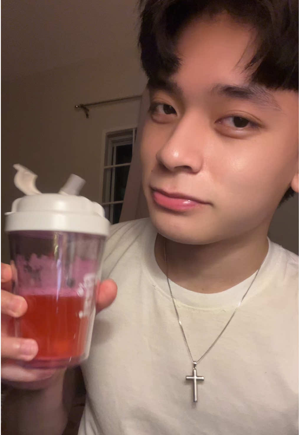 The easiest way to get glowing skin! 🤩 #GlowWithFizzi 🍓@FIZZI PHILIPPINES 