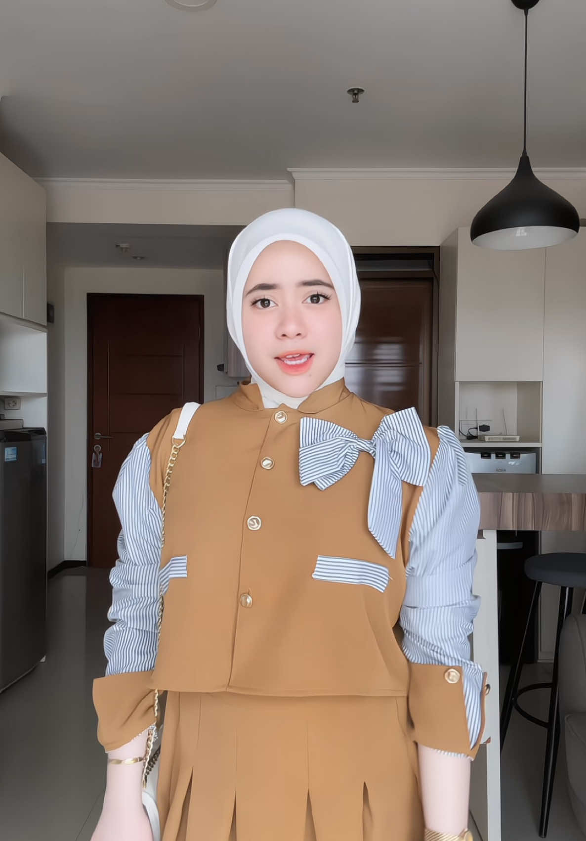 so cute abizzzz oneset inii🤩🎀 #oneset #onesetkekinian #onesetwanita #outfit #outfitideas 