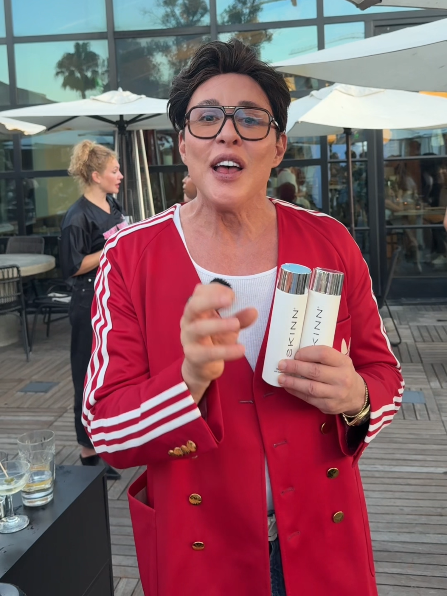 ✨✨✨✨✨✨✨ 👩🏻‍🔬 I've tested this formula for months of months!! Now, I won’t use anything else 🧑🏽‍🔬🧴 The new SKINN Shampoo + Conditioner is finally here, and it’s not your basic hair wash. We built this as part of our TRICHOLOGY system to take care of your actual scalp, not just the strands. Our Shampoo is nourishing, our conditioner is volumizing, and backed by serious clinical testing 🧬💧🪮 If your hair’s been feeling dull or heavy or irritated at the root, this is the only reset you need!  Available now as part of #NewArrivalsSurge in Tik Tok Shop!  @skinncosmetics ✨✨✨✨✨✨✨✨  #SKINNNewArrivalsSurge #shampooandconditioner #Newarrivals