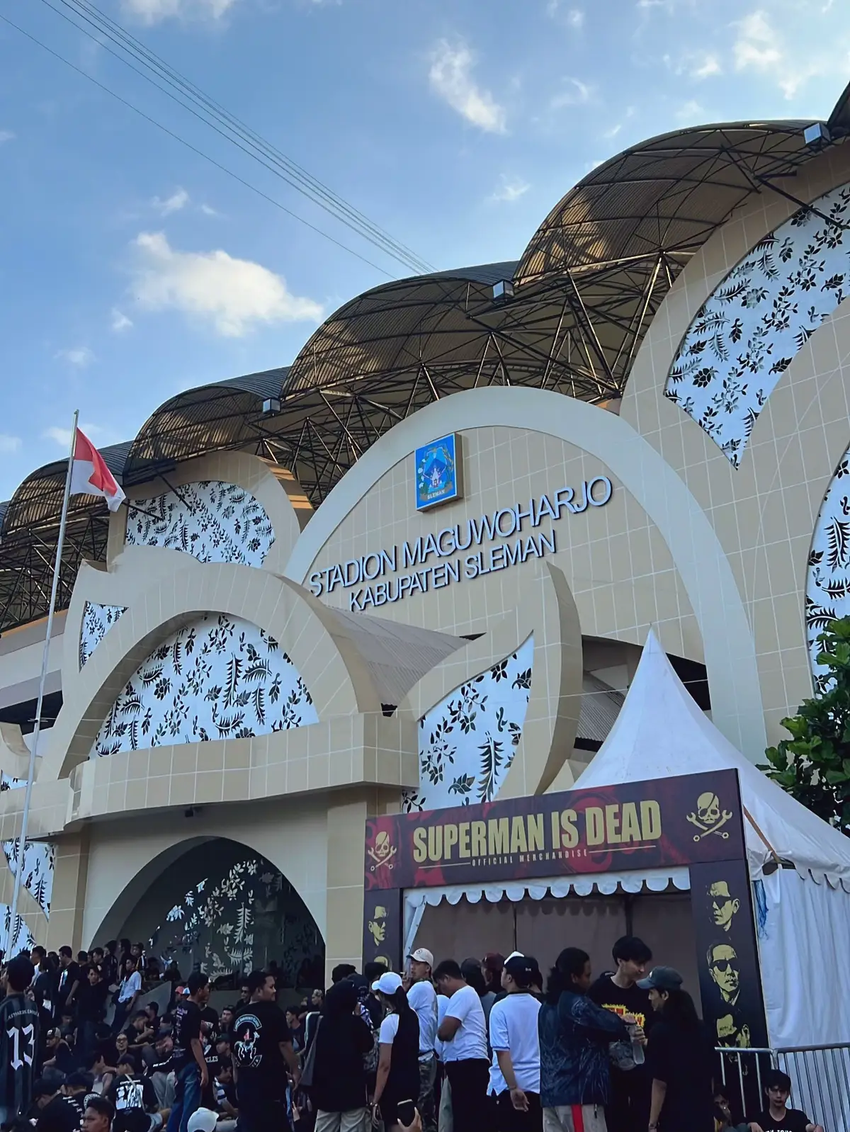 #ykrebelfes2025 #maguwoharjosleman #fyp #infojogja24jam #hanyacintayangdapattumbuhdisini 