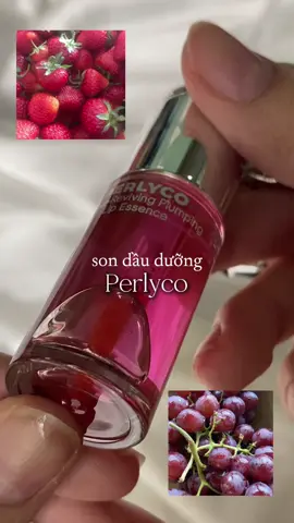 Son gì mà vừa dưỡng vừa bóng, lên môi trong veo như trái dâu chín 🍓 ai nhìn cũng mê 😘 – thử ngay PERLYCO Lip Oil nha 💄#perlyco #lipoil #fyp #viral #xuhuong 