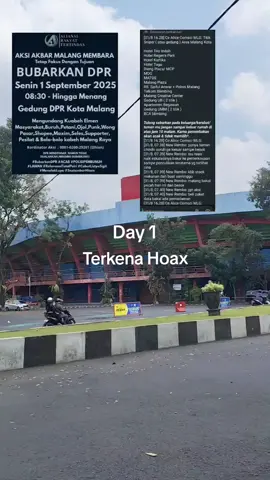Info Malang Hari ini, Aparat sudah siap mengamankan jika terjadi demo 🤭, walaupun hoax atleast mereka sudah bersiaga jika case terburuk terjadi, tolong UPDATE GES INI TADI JAM 11 #demo #fypシ゚viral #serunya17an #dpr #kotamalang 