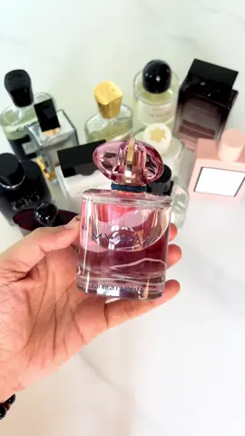 Chiết nè cả nhà ơi 😛#nướchoa #tâyninh #nhiphạmperfume #xuhuongtiktok #tâyninh70 